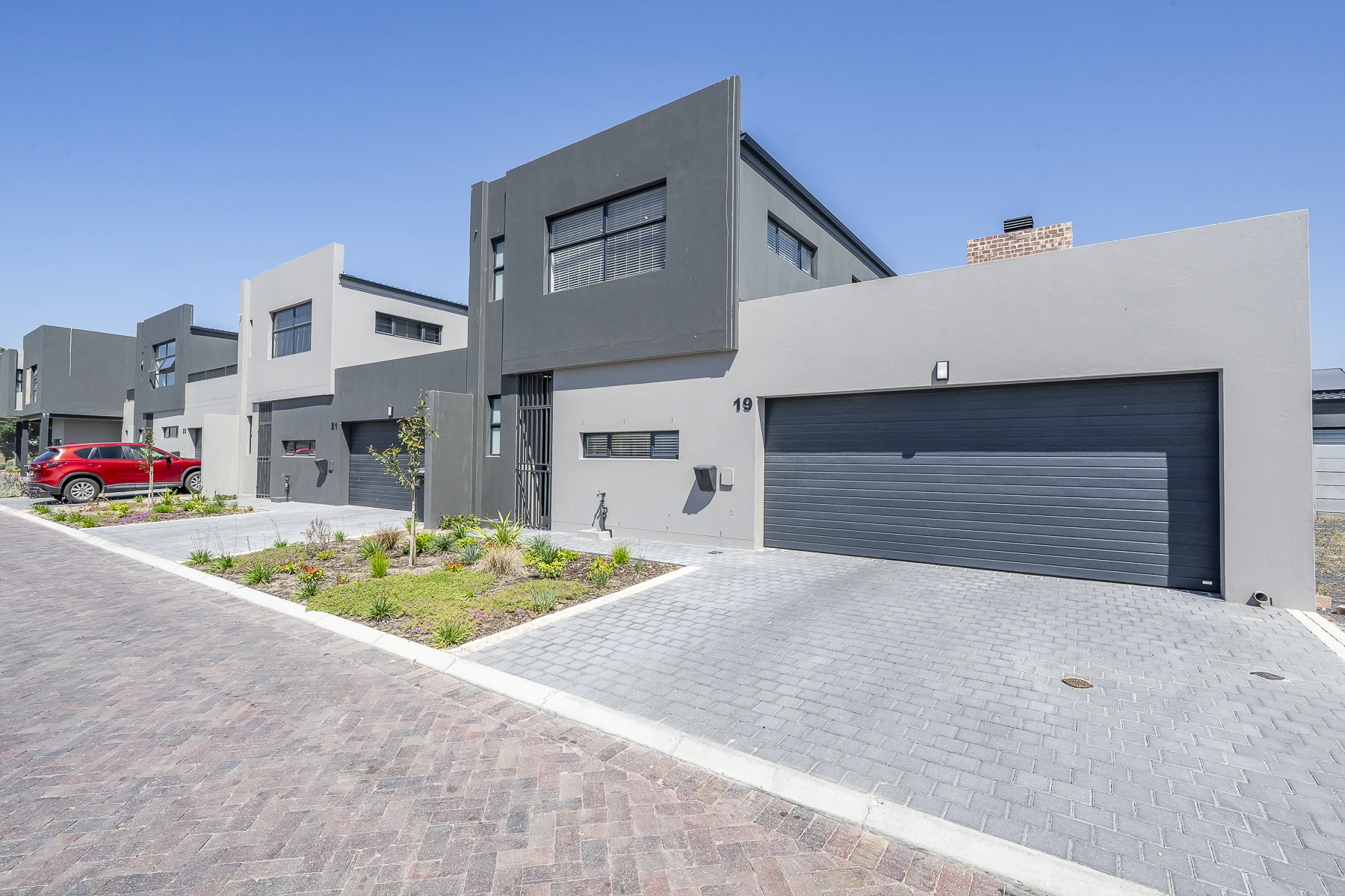 Greystone Type 177 exterior